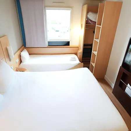 Ibis Centre 3*