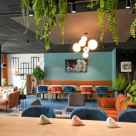 Ibis Centre
