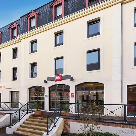 Ibis Centre 3*
